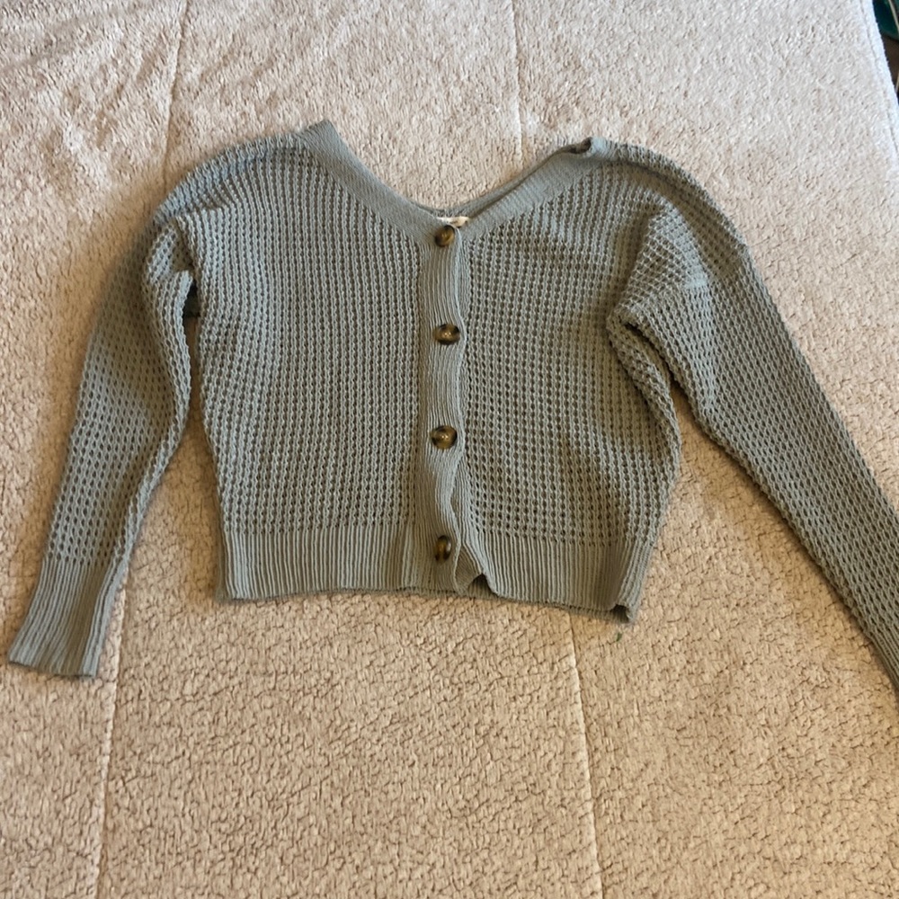 Girls moon & madison green sweater size Small (S).